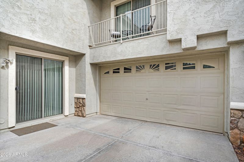 1802 E Donner Dr, Phoenix, AZ 85042