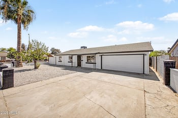 1802 58th Dr, Phoenix, AZ 85035