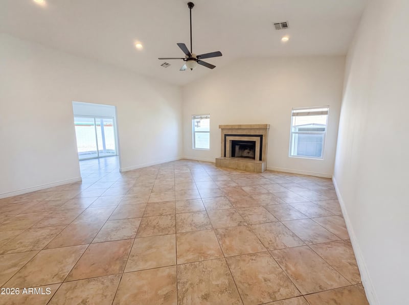 1802 89th Ave, Phoenix, AZ 85037
