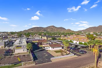 1802 Vogel Ave, Phoenix, AZ 85021