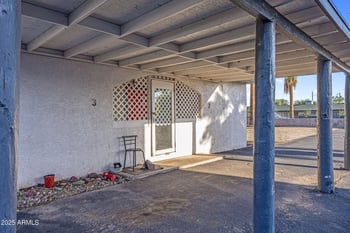 1802 Vogel Ave, Phoenix, AZ 85021