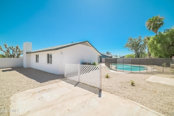 1802 Wahalla Ln, Phoenix, AZ 85027