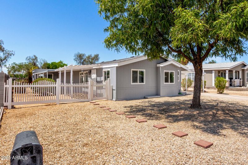 18020 N 1st St, Phoenix, AZ 85022