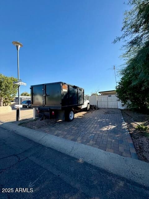 18021 1st Pl, Phoenix, AZ 85022