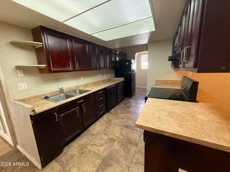 18021 40th Pl, Phoenix, AZ 85032