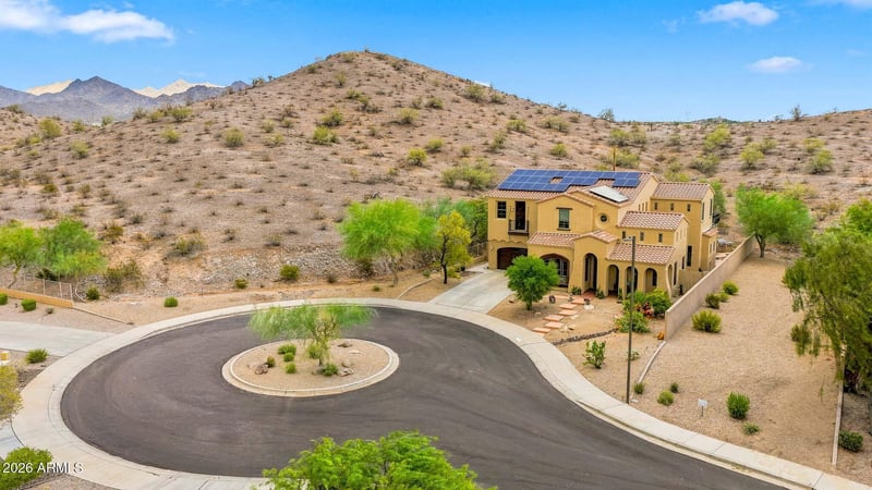 18021 W Las Cruces Dr, Goodyear, AZ 85338