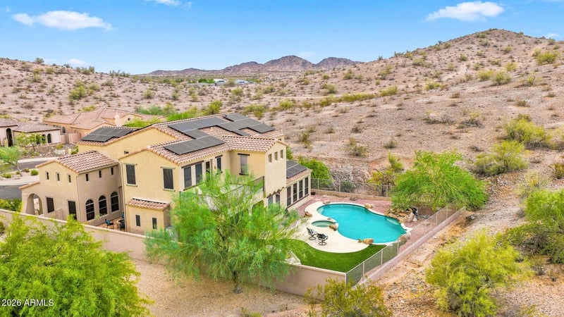 18021 W Las Cruces Dr, Goodyear, AZ 85338
