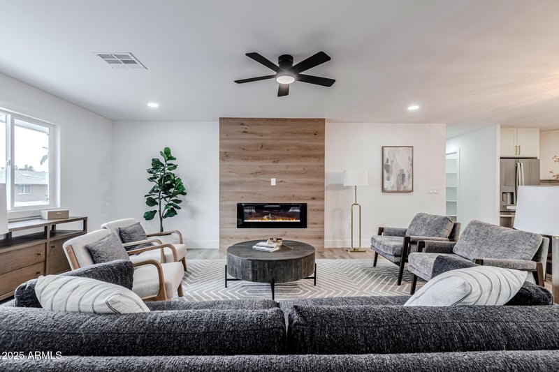 18022 134th Ave, Sun City West, AZ 85375