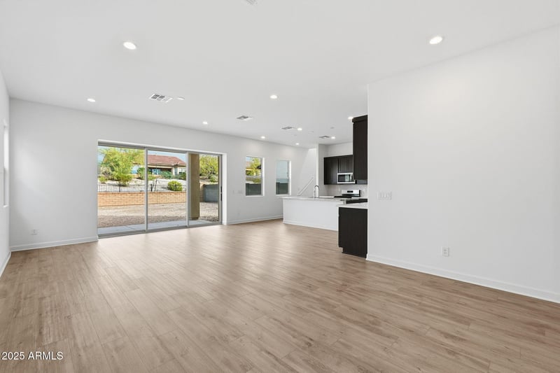 18022 Bighorn Ave, Goodyear, AZ 85338