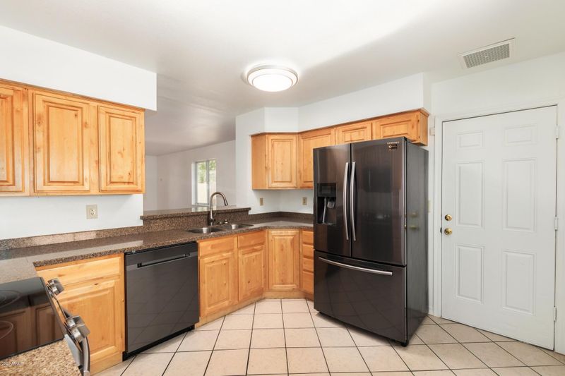 18025 N 20th Ave, Phoenix, AZ 85023
