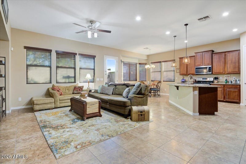 18025 Cassia Way, Goodyear, AZ 85338