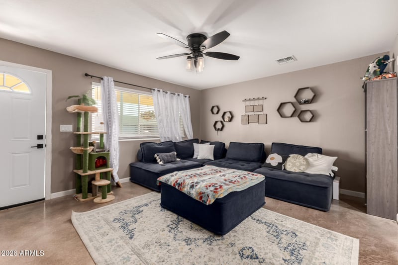 18026 34th Ave, Phoenix, AZ 85053