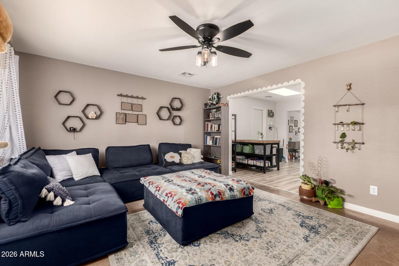 18026 34th Ave, Phoenix, AZ 85053
