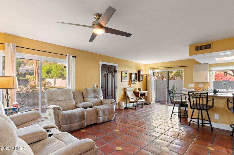 1803 E Frier Dr #3, Phoenix, AZ 85020