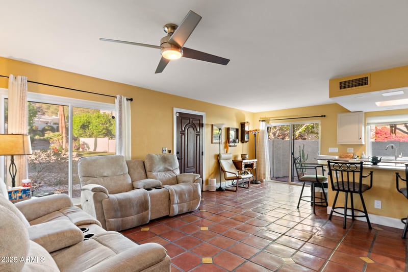 1803 Frier Dr #3, Phoenix, AZ 85020