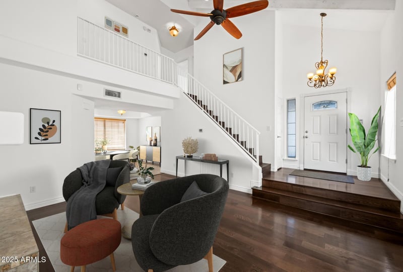18031 12th Pl, Phoenix, AZ 85022