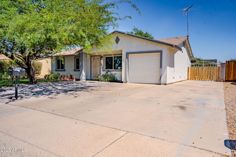 18031 N 33rd Ave, Phoenix, AZ 85053