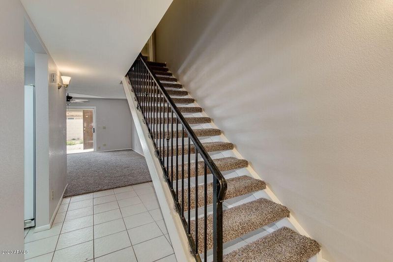 18037 N 40th St, Phoenix, AZ 85032