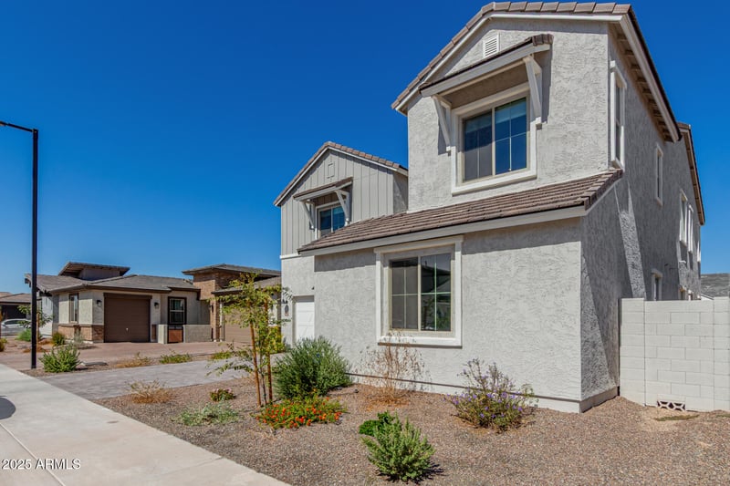 18038 Vogel Ave, Goodyear, AZ 85338