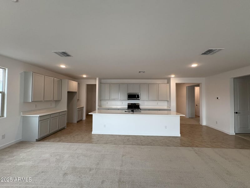 18039 Larkspur Dr, Goodyear, AZ 85338