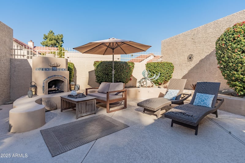 1804 Velvet Dr, Tempe, AZ 85284