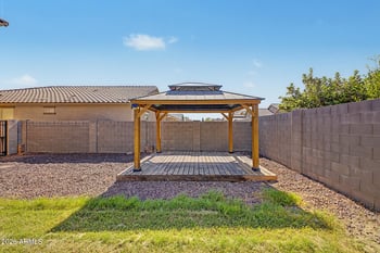18040 W Louise Dr, Surprise, AZ 85387