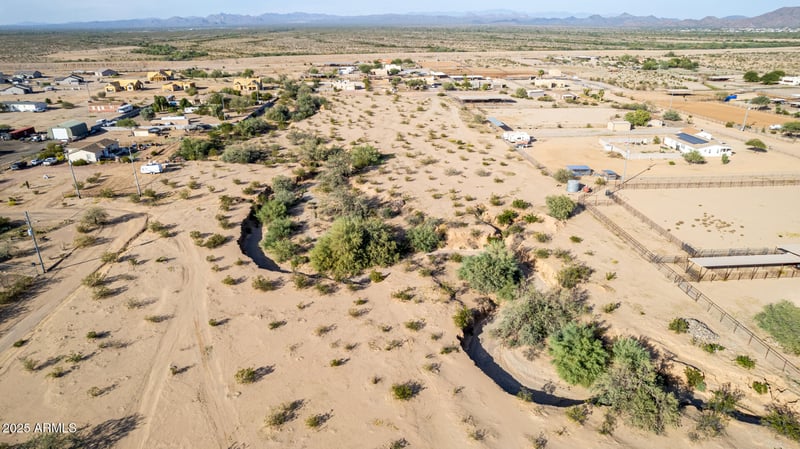 18044 Peak View Rd #metes & bounds, Surprise, AZ 85387