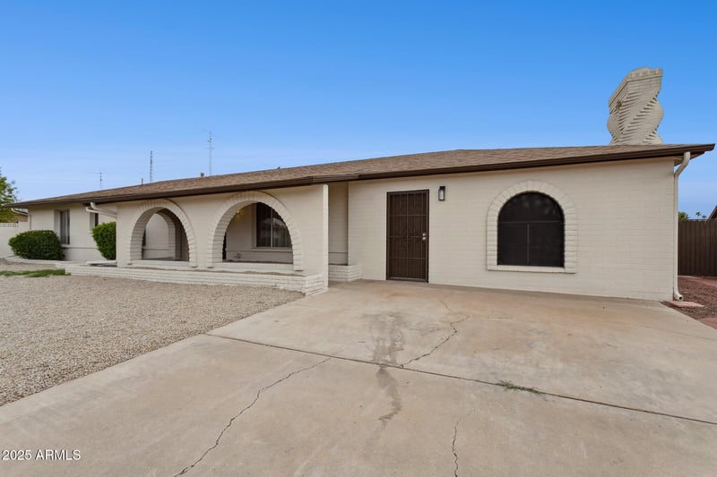 18045 20th Ln, Phoenix, AZ 85023