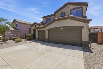 18047 Caribbean Ln, Surprise, AZ 85388