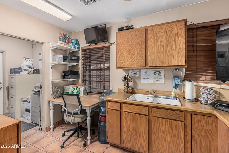 1805 16th St, Phoenix, AZ 85006