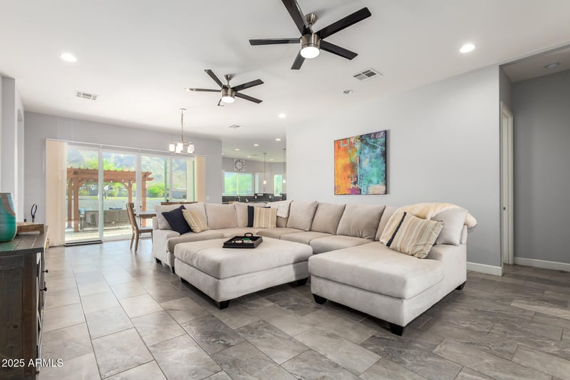 1805 Piedmont Rd, Phoenix, AZ 85041