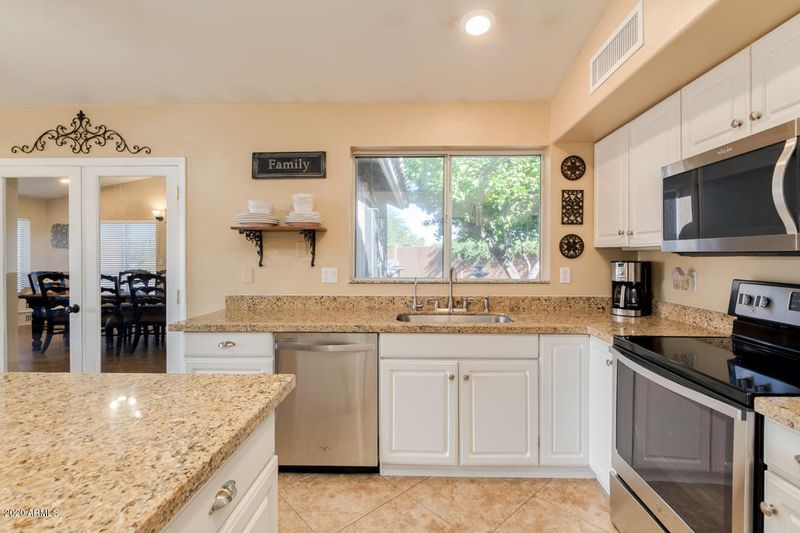 1805 S Brighton Cir, Mesa, AZ 85209