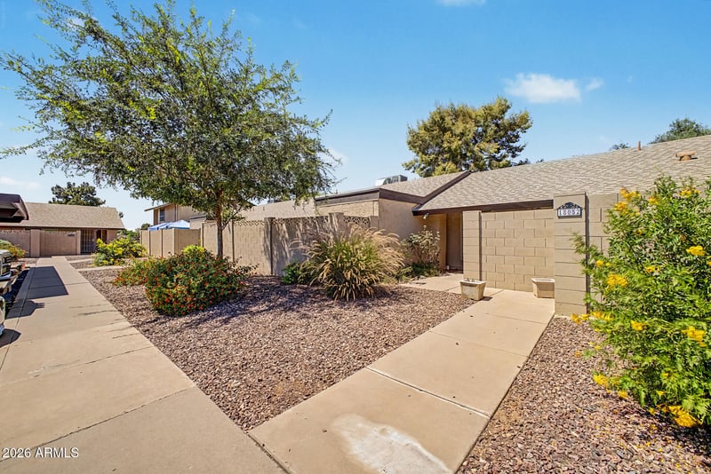 18052 N 45th Ave, Glendale, AZ 85308