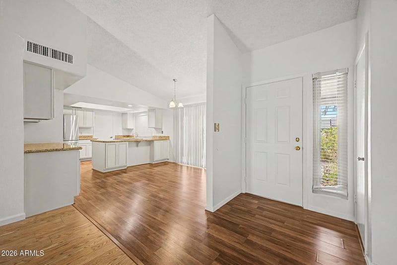 18052 N 45th Ave, Glendale, AZ 85308