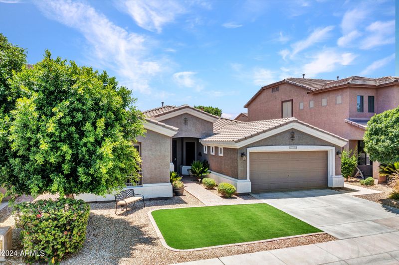 18055 W Paradise Ln, Surprise, AZ 85388