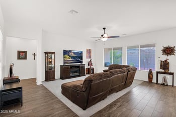 18059 Tanglewood Dr, Goodyear, AZ 85338