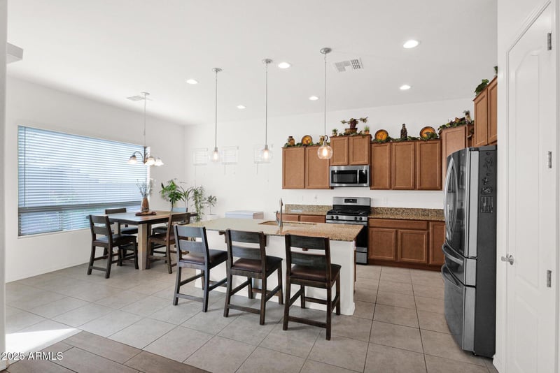 18059 Tanglewood Dr, Goodyear, AZ 85338