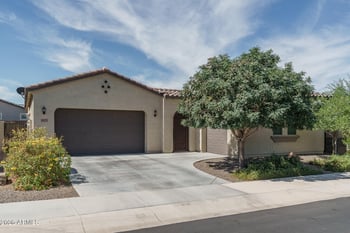 18059 W Tanglewood Dr, Goodyear, AZ 85338