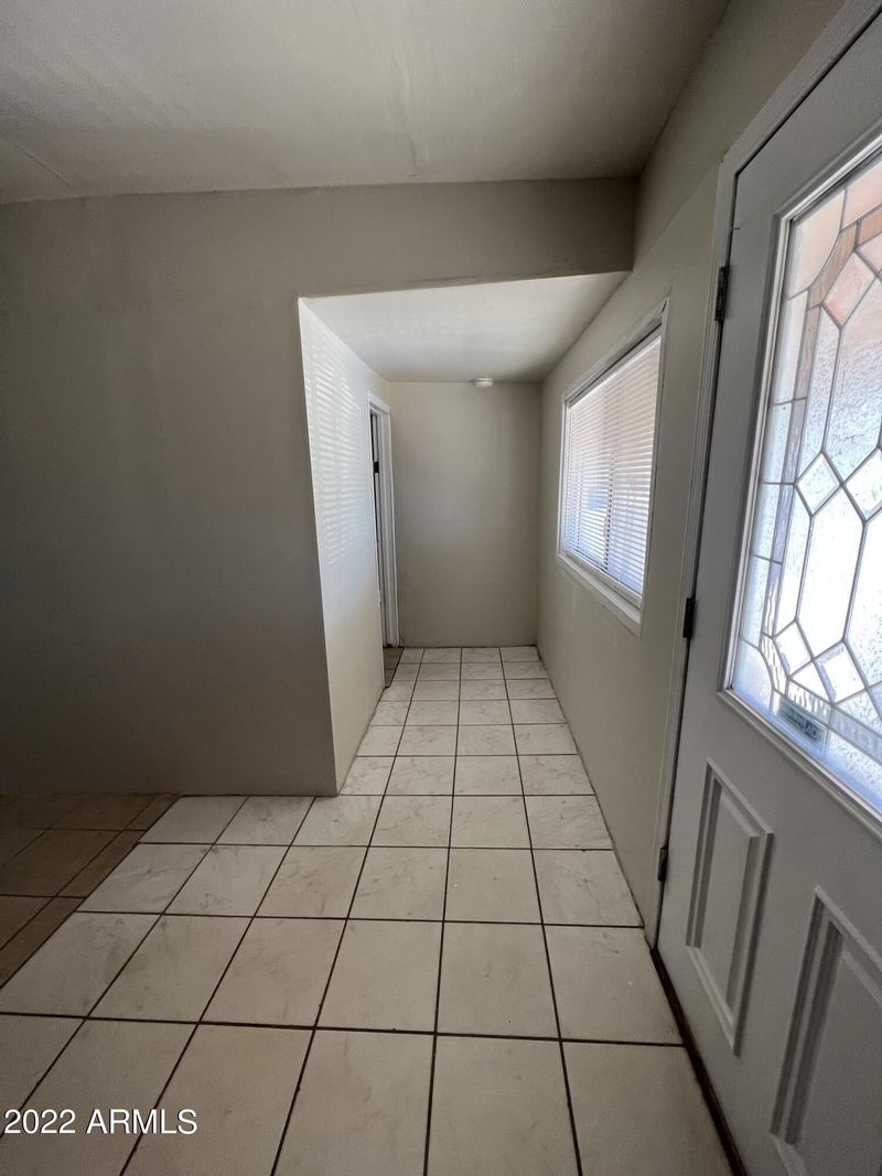 1806 E Illini St, Phoenix, AZ 85040