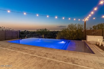 1806 Mcneil St, Phoenix, AZ 85041