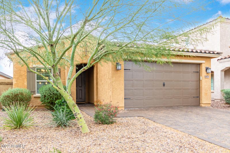 1806 W Bonanza Dr, Phoenix, AZ 85085