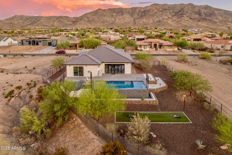 1806 W Mcneil St, Phoenix, AZ 85041
