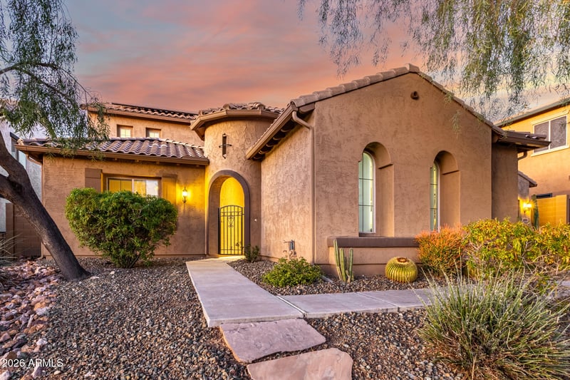 1806 W Yellow Bird Ln, Phoenix, AZ 85085