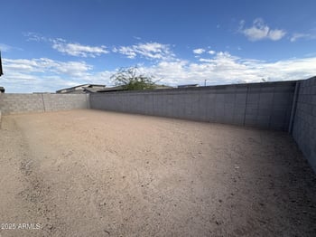 18063 Larkspur Dr, Goodyear, AZ 85338