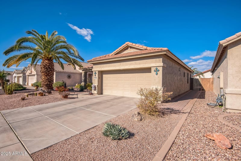 18064 Buena Vista Dr, Surprise, AZ 85374