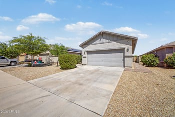 18064 Louise Dr, Surprise, AZ 85387