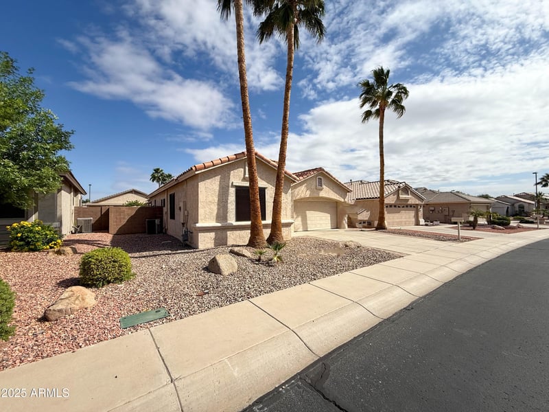 18068 Browning Dr, Surprise, AZ 85374