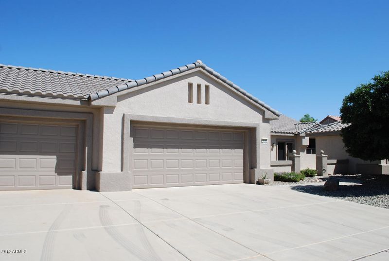18069 N Petrified Forest Dr, Surprise, AZ 85374