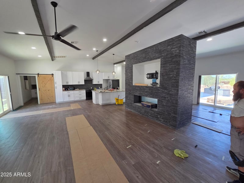 1807 Joy Ranch Rd, Phoenix, AZ 85086