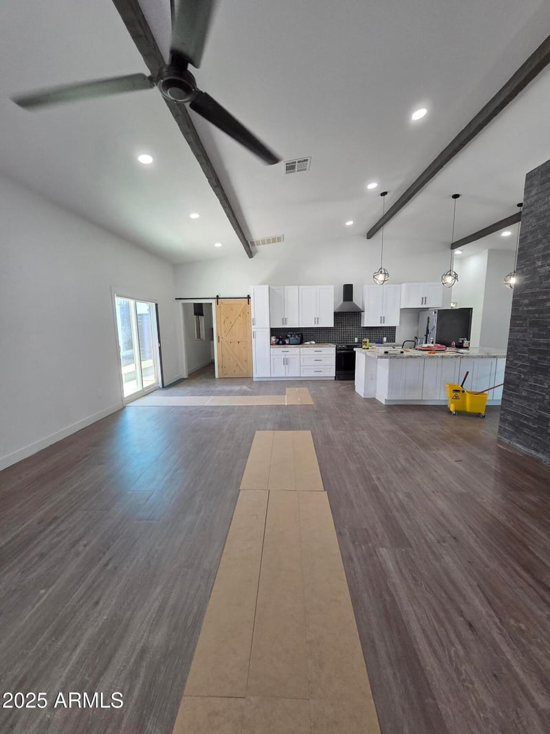 1807 Joy Ranch Rd, Phoenix, AZ 85086